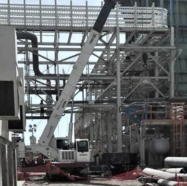 CFE: TRABAJOS VARIOS PARA REUBICACIÓN DE EQUIPOS