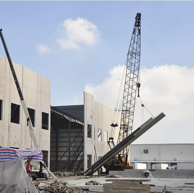 MONTAJE DE MUROS PREFABRICADOS TILT-UP